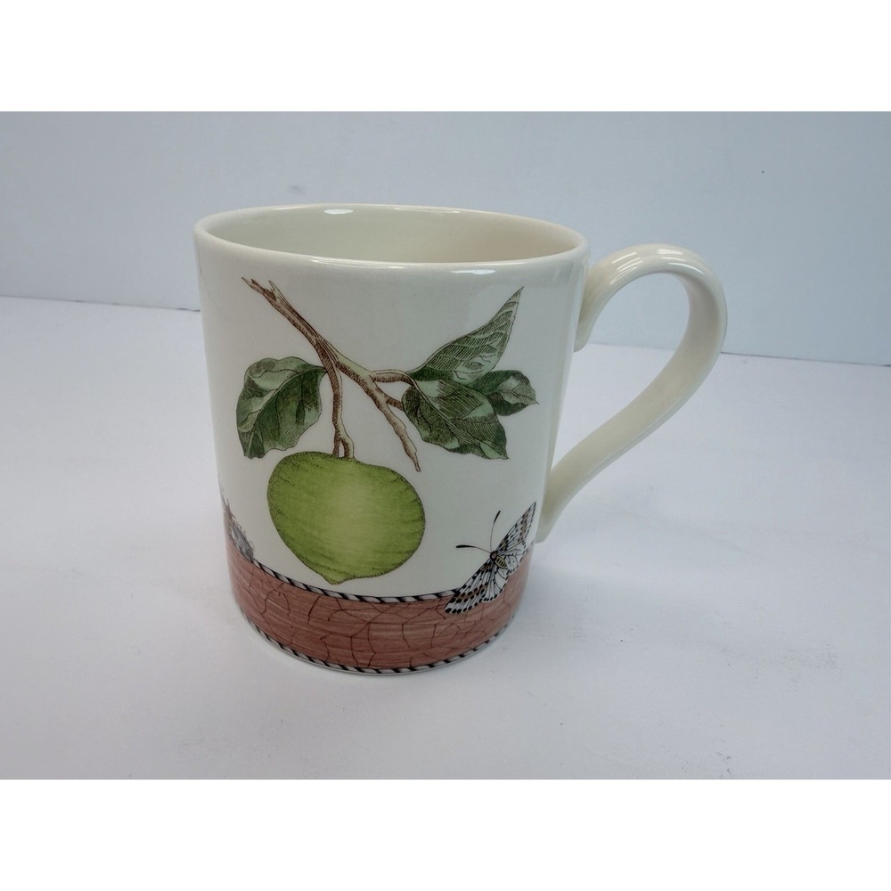 Wedgwood Sarah's Garden Mug Queen's Ware 1997 England Avocado Lime Soup READ